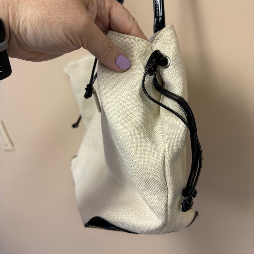 Ralph Lauren Elegant Cream and Black Women's Tote Bag - Picture 5 of 9